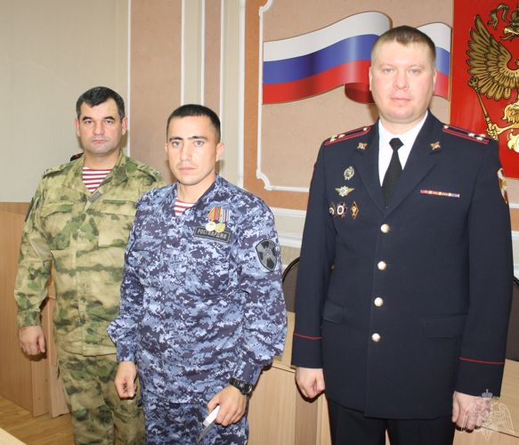 В Липецке поздравили сотрудников вневедомственной охраны с профессиональным праздником