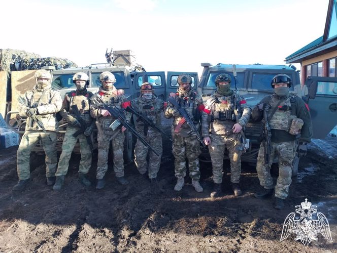 Липецкие росгвардейцы поздравили женщин с праздником весны из зоны проведения СВО (видео)