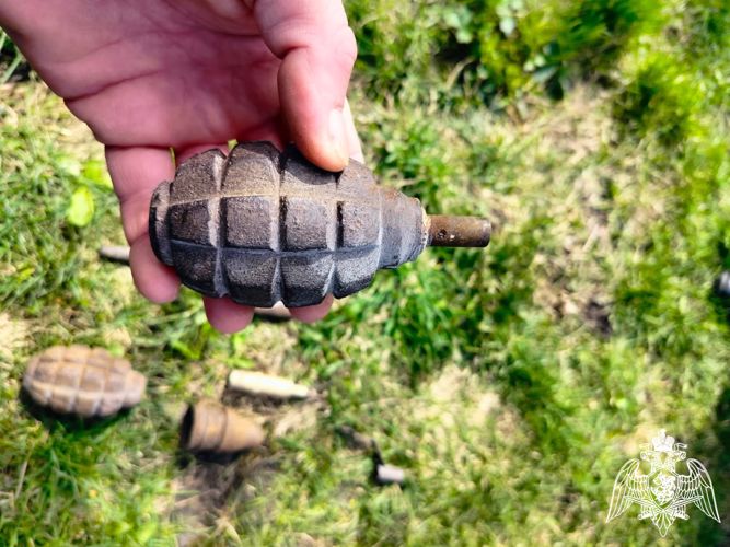 В Липецкой области сотрудники ОМОН идентифицировали снаряды времен Великой Отечественной войны