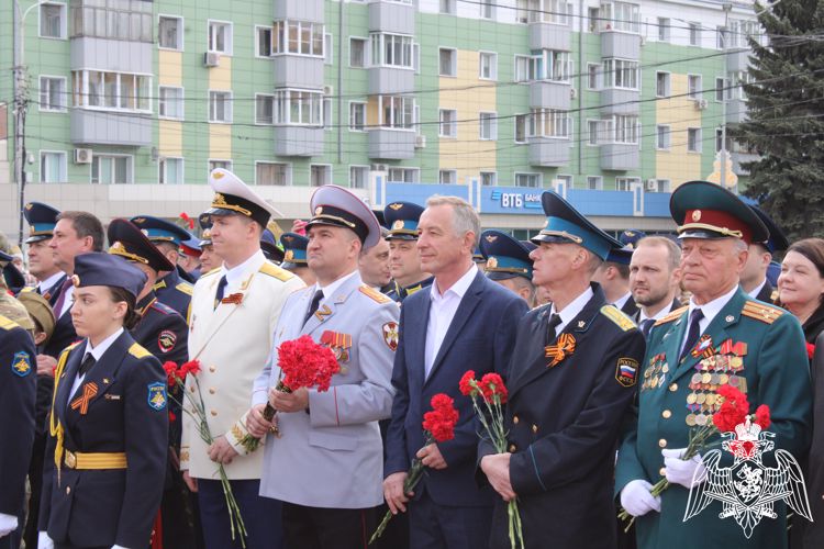 В Липецке начальник Управления Росгвардии принял участие в торжественных мероприятиях, посвященных Дню Победы