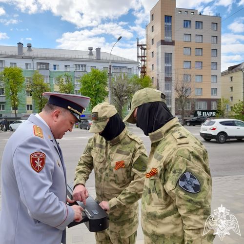 Липецкие Росгвардейцы обеспечили безопасность праздничных мероприятий, посвященных 78-летию Победы в Великой Отечественной войне  