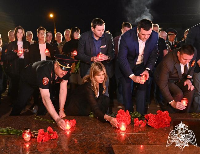 Липецкие росгвардейцы приняли участие в акции «Свеча памяти»