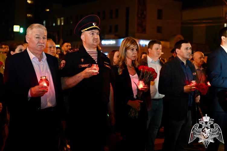 Липецкие росгвардейцы приняли участие в акции «Свеча памяти»