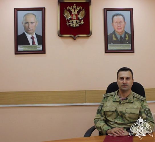 В Липецке офицер Росгвардии  присоединился к Всероссийской акции «Спасибо учителю» (видео)
