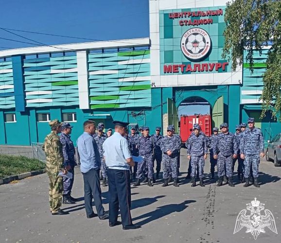 Липецкие  росгвардейцы обеспечили охрану общественного порядка во время проведения футбольного матча 