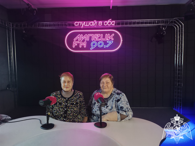 В рамках Дня матери на радио «Липецк-FM» состоялась встреча с матерями погибших бойцов войск правопорядка