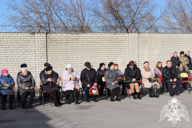  В Липецке открыли мемориальный камень сотрудникам спецподразделений, погибшим при исполнении служебного долга