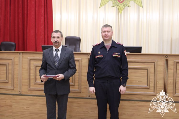 В Липецке состоялось торжественное собрание, посвященное Дню ветерана войск правопорядка 