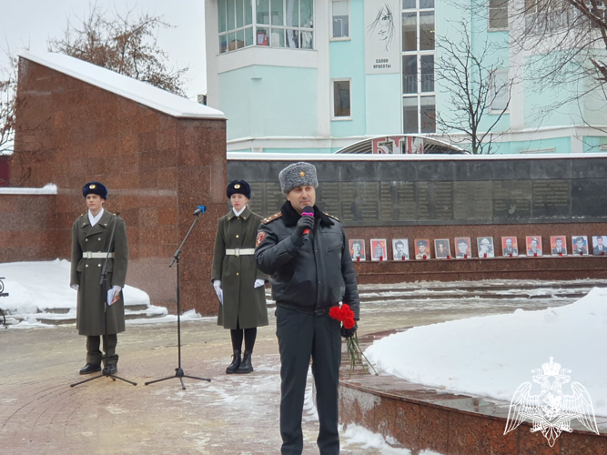 В Липецке почтили  память земляков, погибших в военных конфликтах