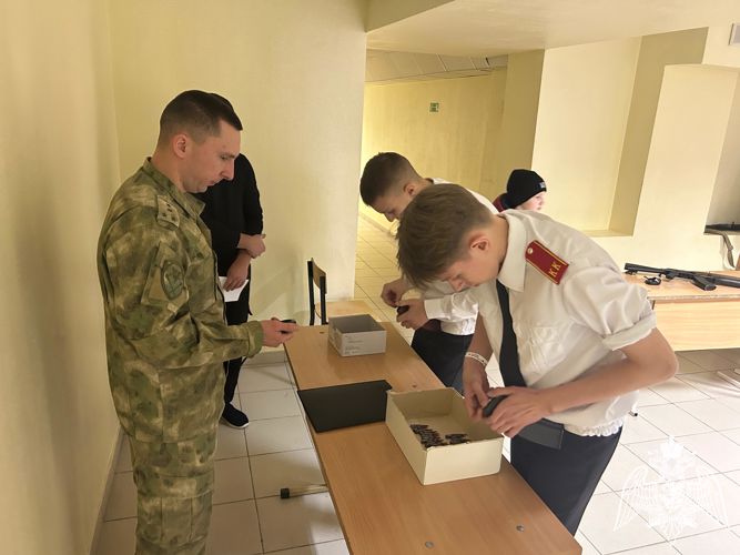 В Липецке росгвардейцы приняли участие в организации военно-спортивной игры «Орлёнок»