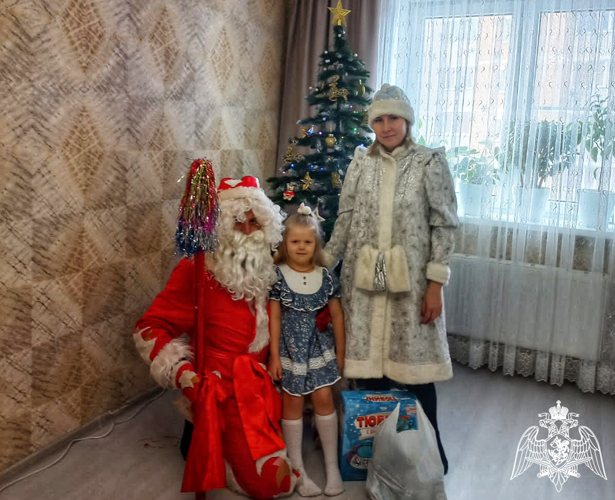 В Липецке проходит ведомственная акция «Дед Мороз специального назначения»