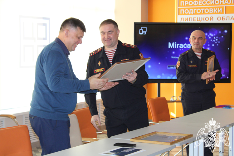 В Липецке прошёл круглый стол, посвященный системам управления летательных аппаратов