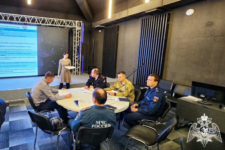 В Липецке росгвардейцы приняли участие в совещании по вопросам патриотической работы