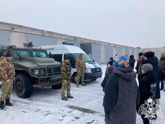 Липецкий ОМОН открыл свои двери для общественного волонтерского движения «Тепло48»