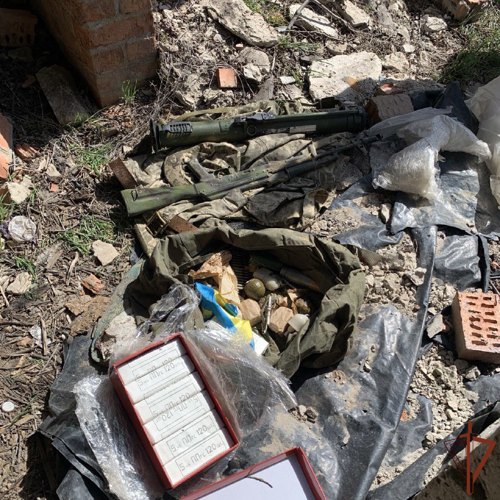 Росгвардейцы обнаружили чемодан со взрывчаткой в Запорожской области