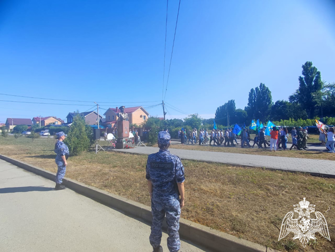В Липецке Росгвардия обеспечила безопасность во время проведения мероприятий, посвященных Дню Воздушно-десантных войск 