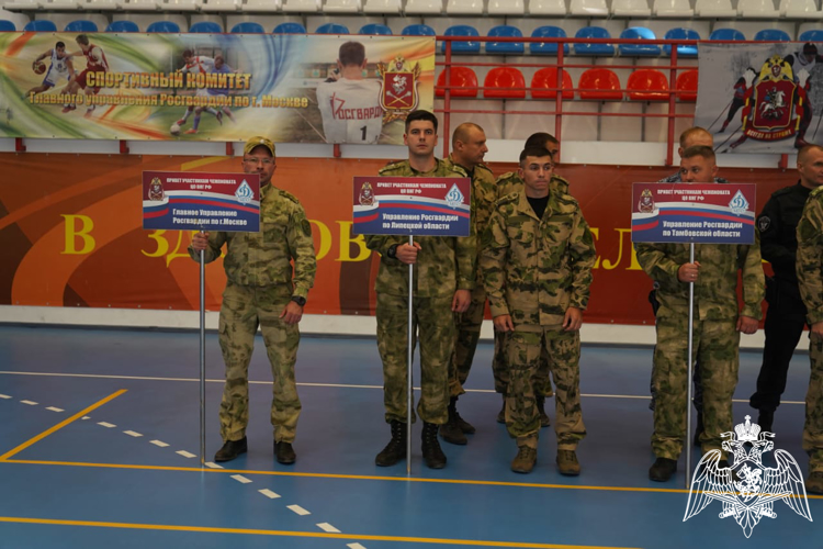 Липецкие росгвардейцы приняли участие в чемпионате Центрального округа по летнему офицерскому троеборью   