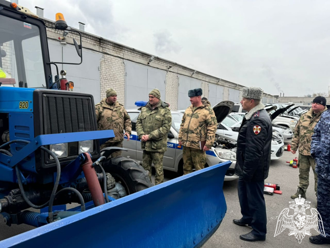 В Липецких подразделениях Росгвардии проведен смотр техники