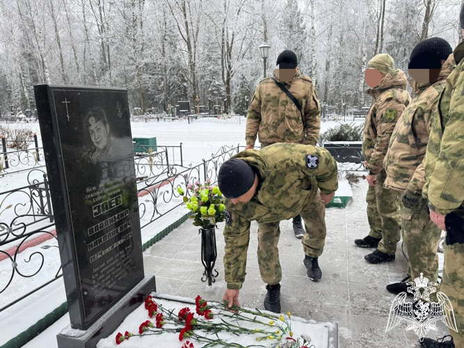 Сотрудники Липецкого ОМОН почтили память боевого товарища