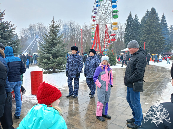 Липецкие росгвардейцы обеспечивали охрану общественного порядка на мероприятиях области