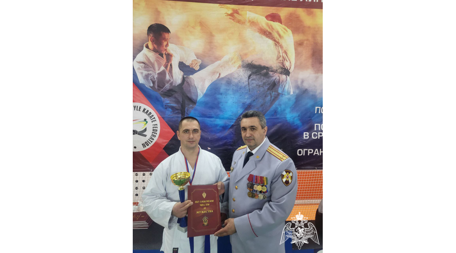 Офицер Росгвардии стал почётным гостем на чемпионате и первенстве Липецкой области по всестилевому каратэ