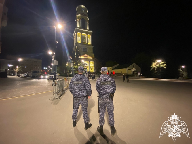 В Липецке Росгвардия обеспечила безопасность в период проведения массовых мероприятий, посвященных Пасхе Христовой