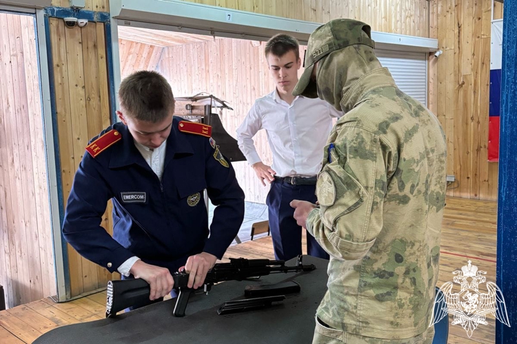 Липецкие росгвардейцы приняли участие в судействе молодежной спартакиады