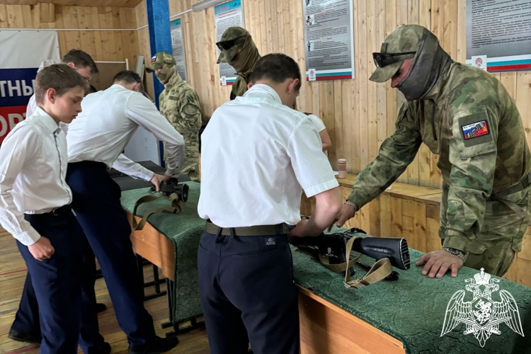 Липецкие росгвардейцы приняли участие в судействе молодежной спартакиады