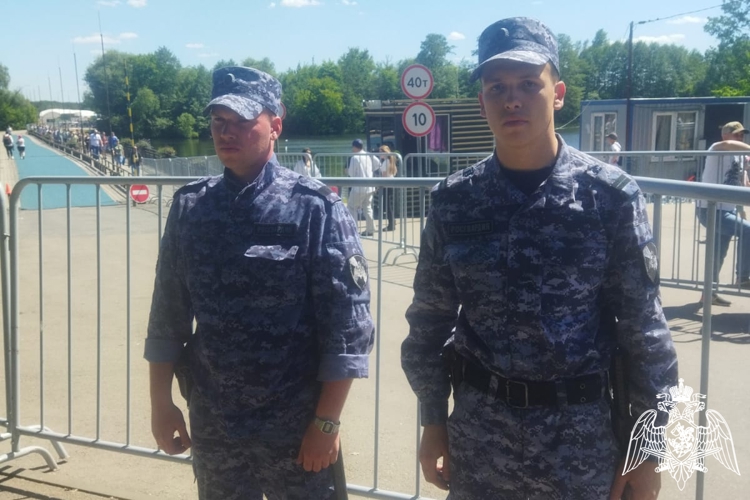 В Липецке росгвардейцы обеспечили  охрану общественного порядка на спортивных мероприятиях