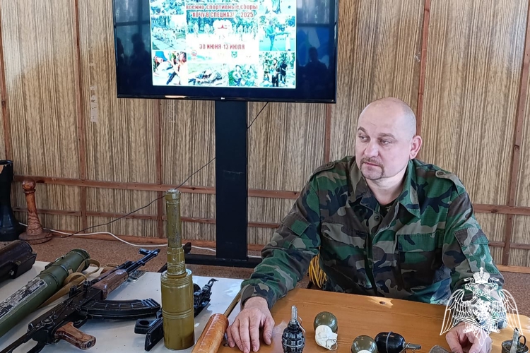 В Липецкой области прошли III военно-спортивные сборы  "Хочу в спецназ!"