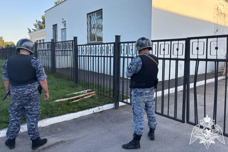 В Липецке сотрудники вневедомственной охраны Росгвардии предотвратили кражу с охраняемого объекта