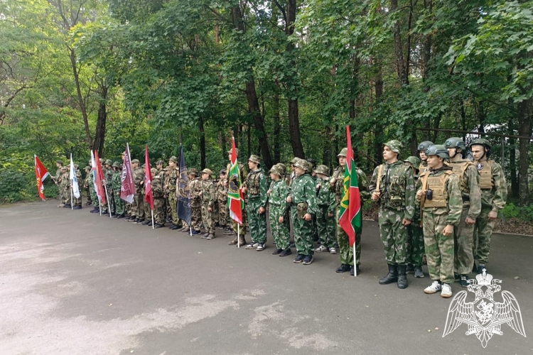 В Липецке проходят учебно-практические сборы воспитанников «Гвардейской смены» 