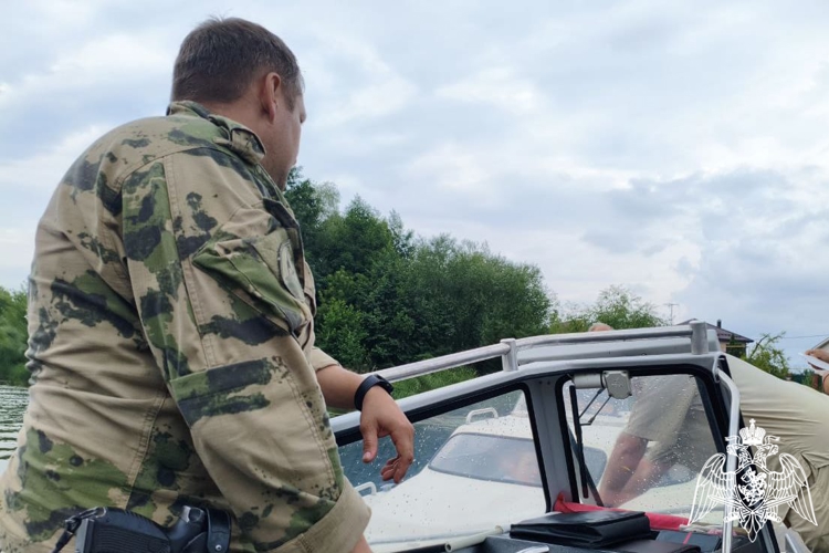 Росгвардейцы совместно с инспекторами центра ГИМС  провели рейд на водных объектах региона