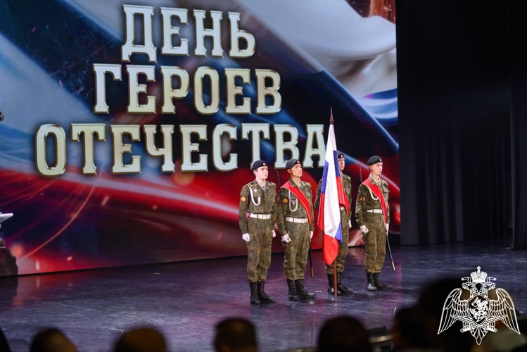 В Липецке состоялось торжественное мероприятие посвященное Дню Героев Отечества