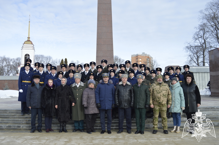 Росгвардейцы приняли участие в митинге в честь Дня защитника Отечества 