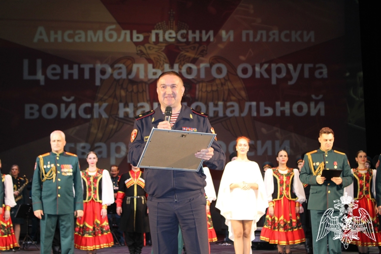 Ансамбль песни и пляски Центрального округа Росгвардии выступил с концертом в Липецке
