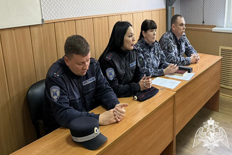 В Липецке росгвардейцы провели техническую конференцию по обеспечению безопасности дорожного движения