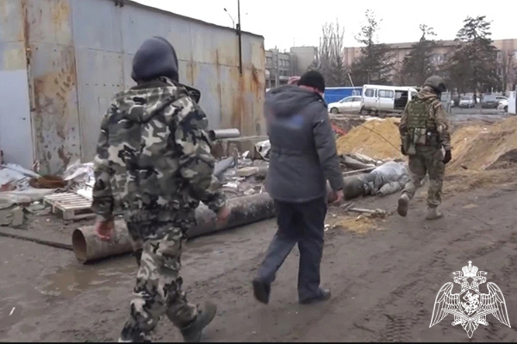 В Липецкой области Росгвардия оказала силовое сопровождение правоохранителям при проведении рейда по соблюдению миграционного законодательства