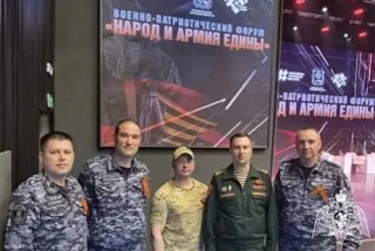 В Липецке росгвардейцы стали участниками военно-патриотического форума «Народ и армия едины»