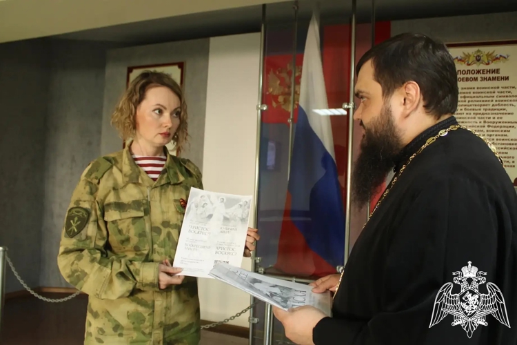 В Липецке  представитель духовенства провел просветительскую беседу с личным составом Росгвардии