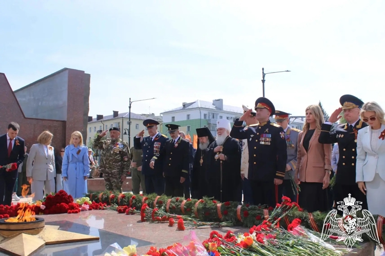 В Липецке росгвардейцы приняли участие в памятных мероприятиях, посвященных Дню Победы