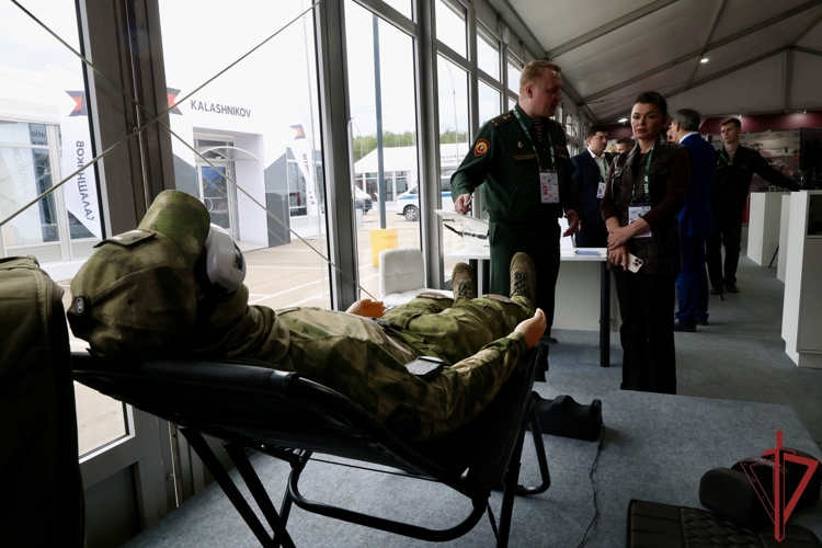 Росгвардия представила передовые подходы в области психологической реабилитации на первом международном форуме по безопасности 