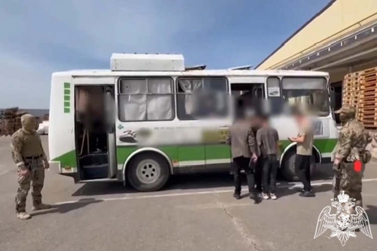 В Липецке при силовой поддержке Росгвардии пресечены факты нарушения миграционного законодательства