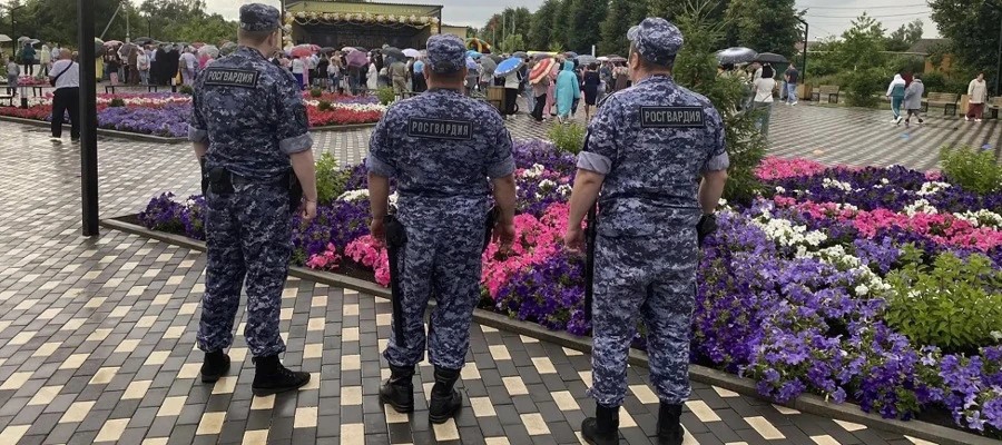 Росгвардия обеспечила правопорядок выпускных вечеров и Дня молодёжи в Липецкой области