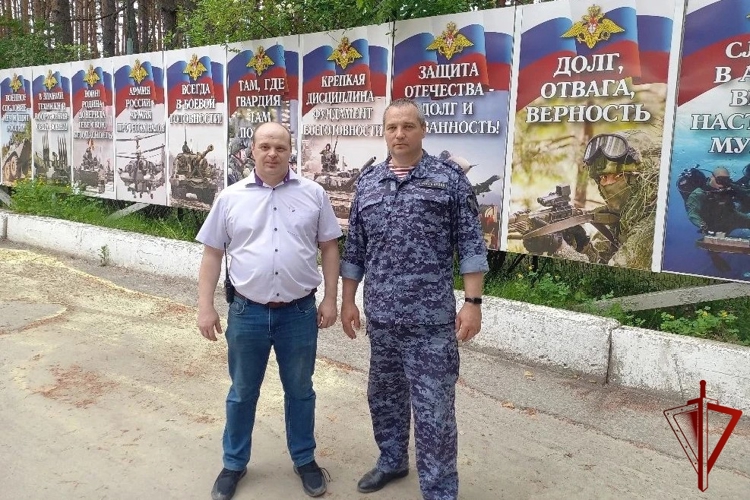 В Липецкой области сотрудники Росгвардии проверили безопасность детских оздоровительно-образовательных объектов 