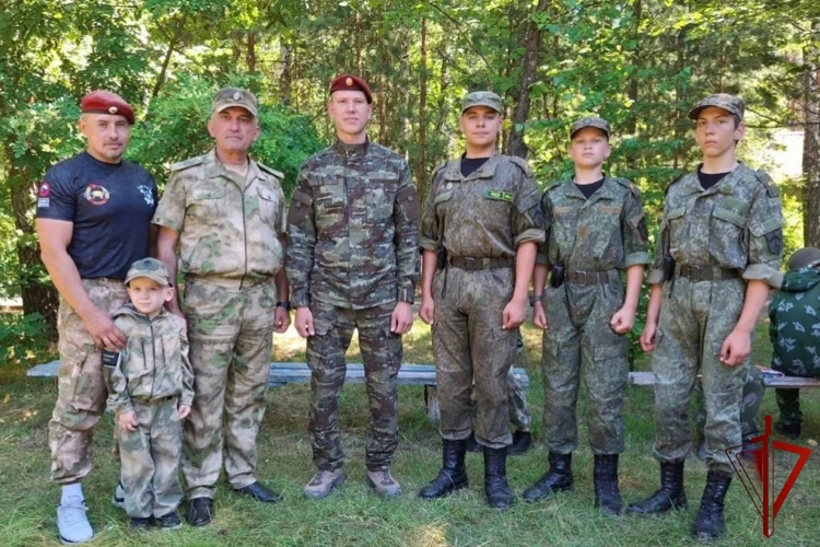 В Липецкой области стартовали IV военно-спортивные сборы допризывной молодежи «Хочу в спецназ!»