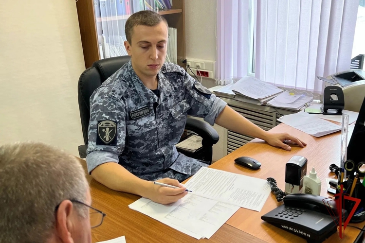 В Липецке Росгвардия подвела итоги соблюдения требований законодательства в сфере оборота оружия за июнь