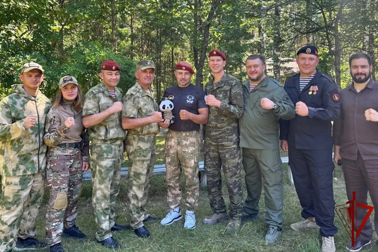 В Липецкой области состоялись IV межрегиональные военно-спортивные сборы "Хочу в спецназ!"