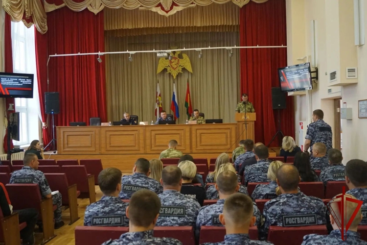 В Управлении Росгвардии по Липецкой области состоялся вечер вопросов и ответов