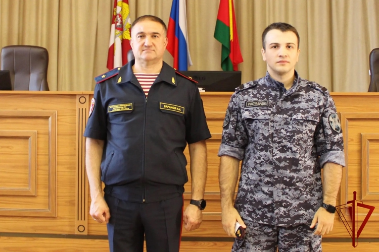 В Липецкой области вручили ведомственные награды  росгвардейцам